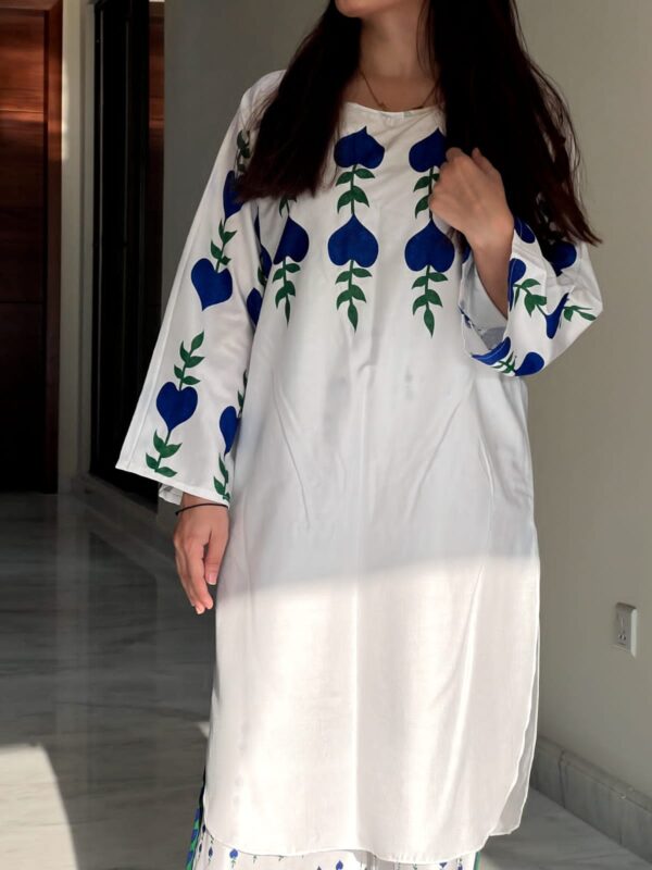 White Embroidery Suit 2pc