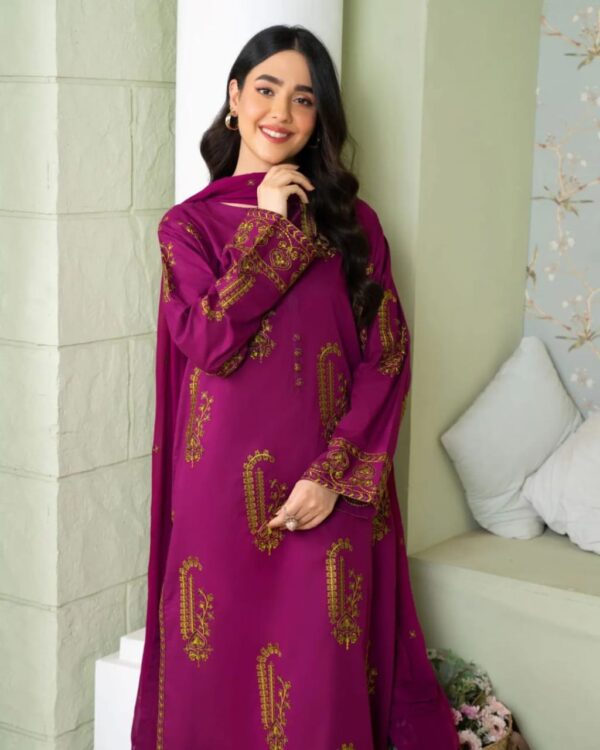 Dark Magenta Embroidery Suit 3pc - Image 2